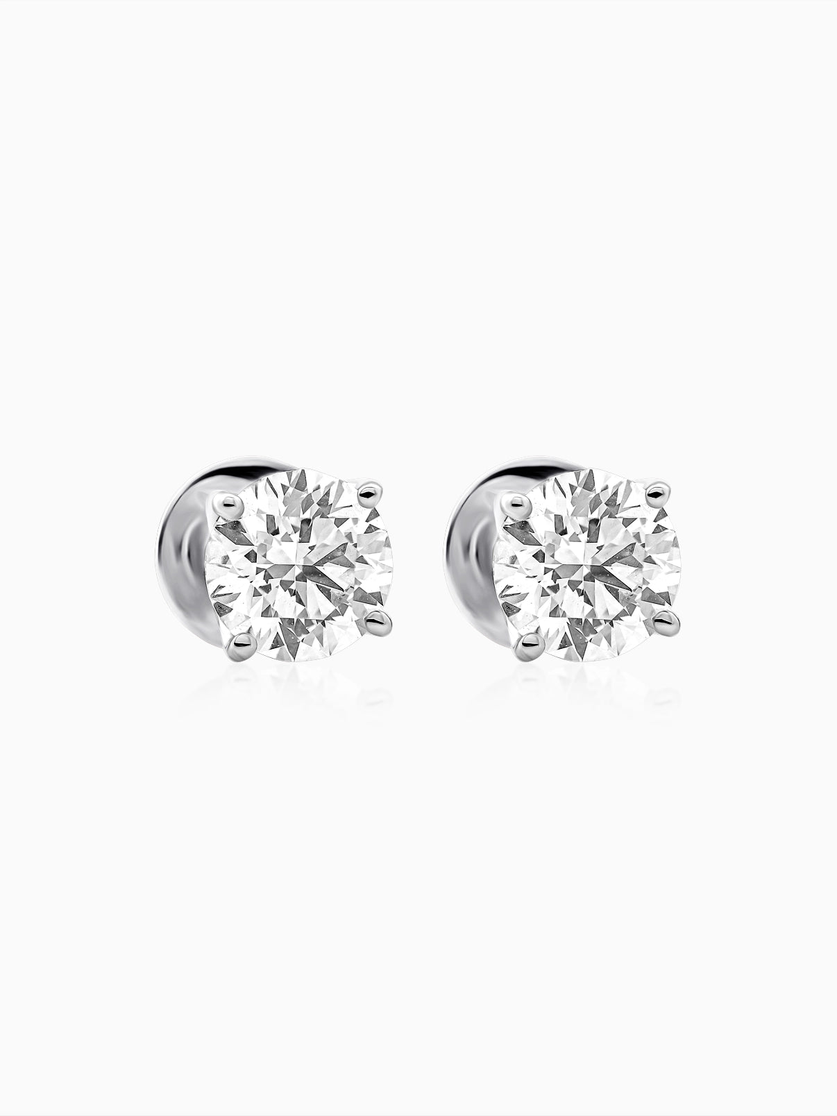 Classic Round Solitaire Studs