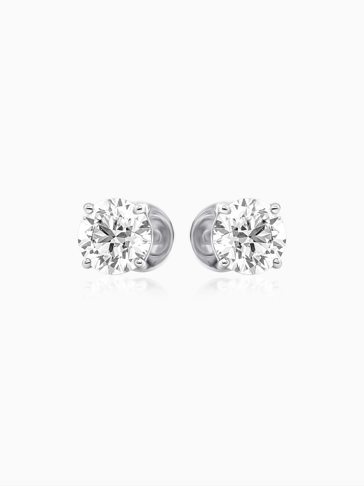Classic Round Solitaire Studs