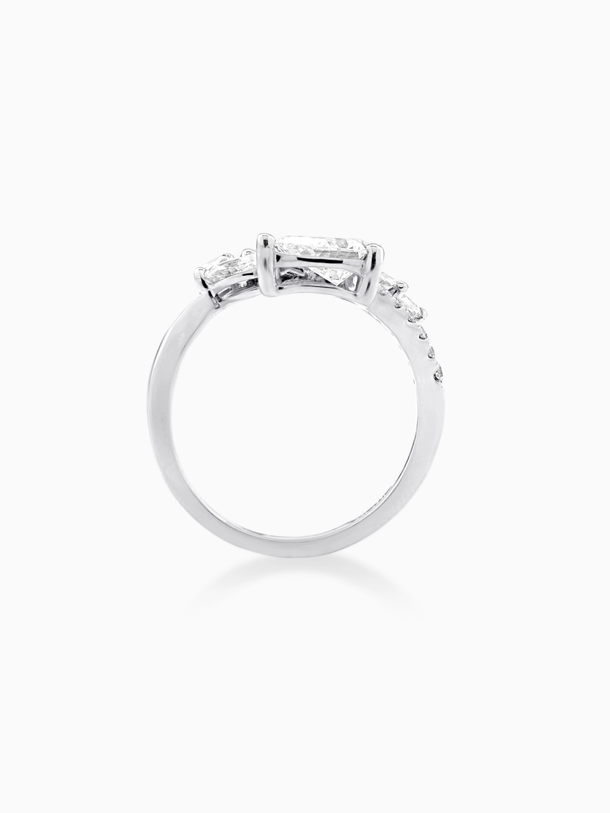 Eden Diamond Ring