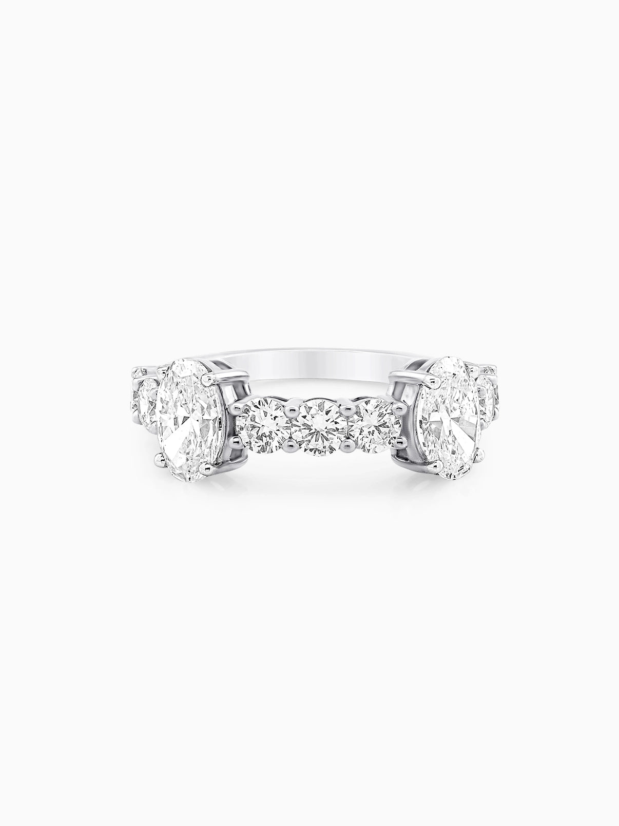 Vivienne Diamond Band