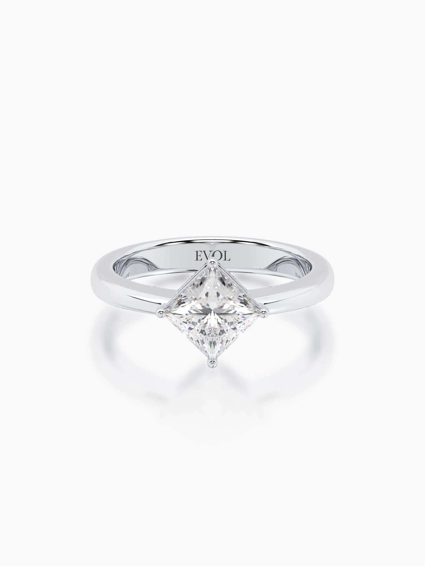 Sleek Princess Solitaire Ring