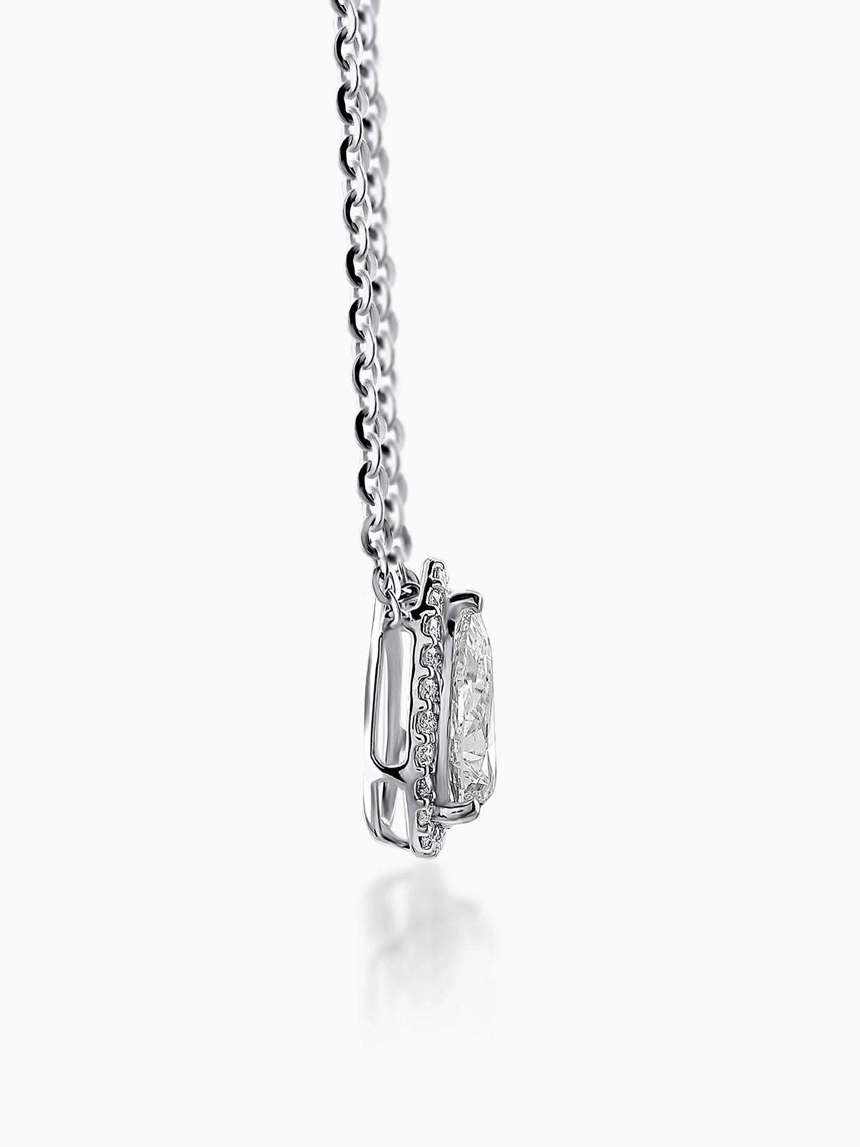 Contour Pear Halo Pendant