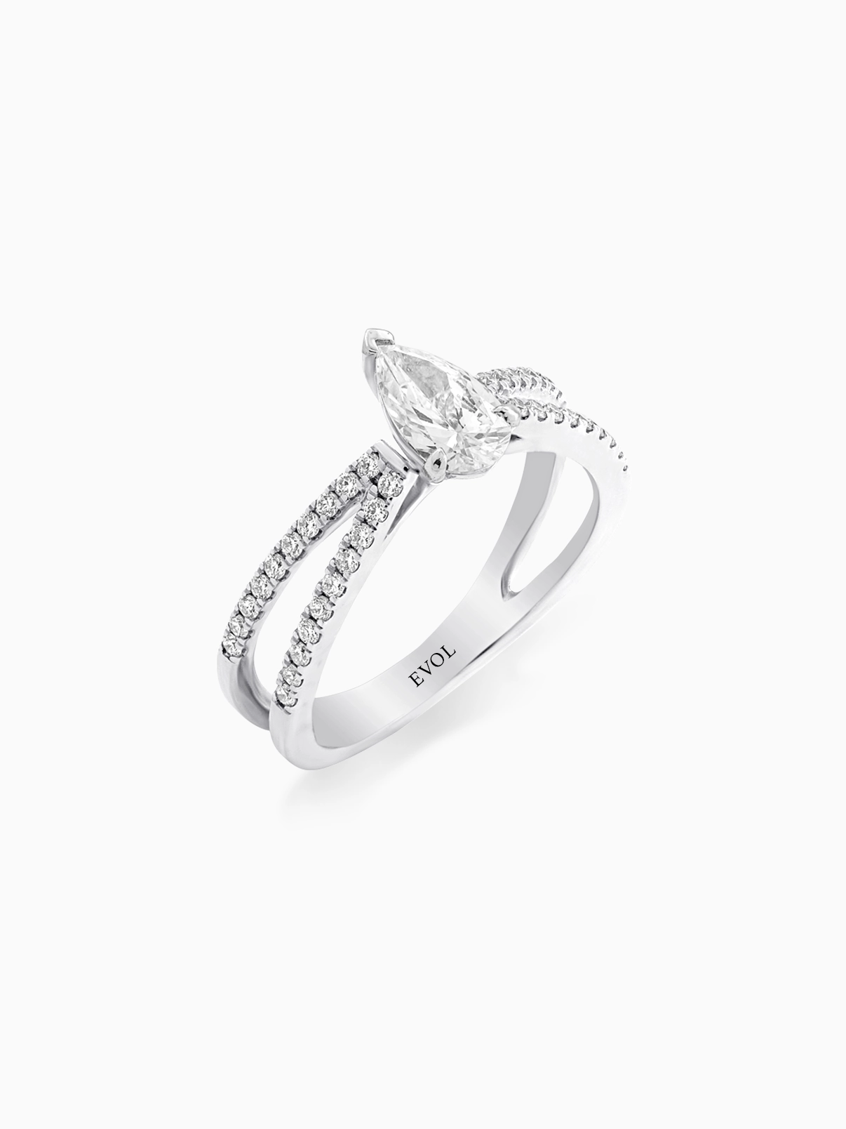 Celeste Split Band Diamond Ring