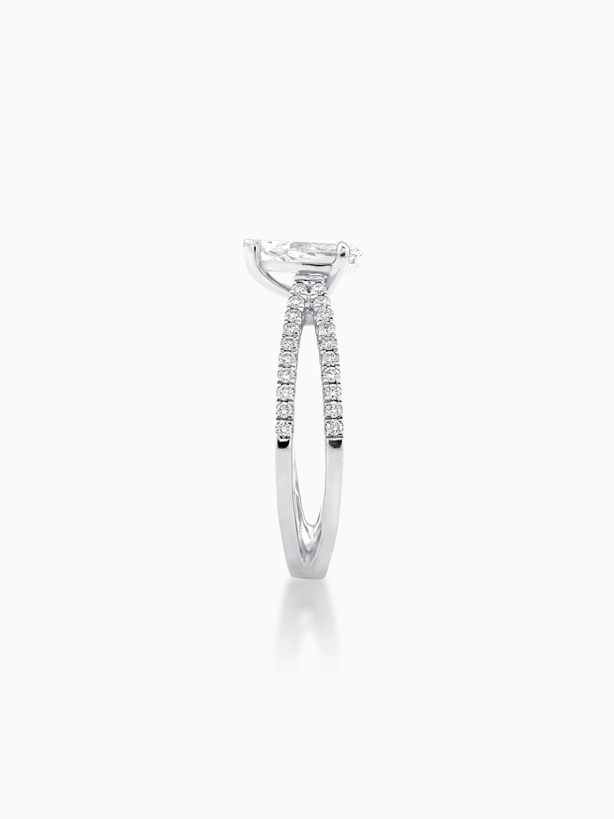 Celeste Split Band Diamond Ring