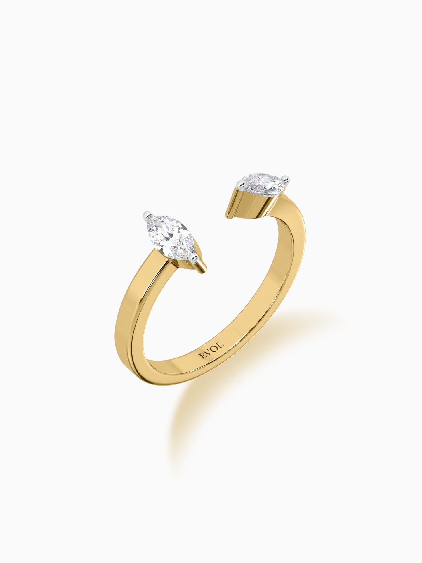 Wain Marquise Diamond Ring